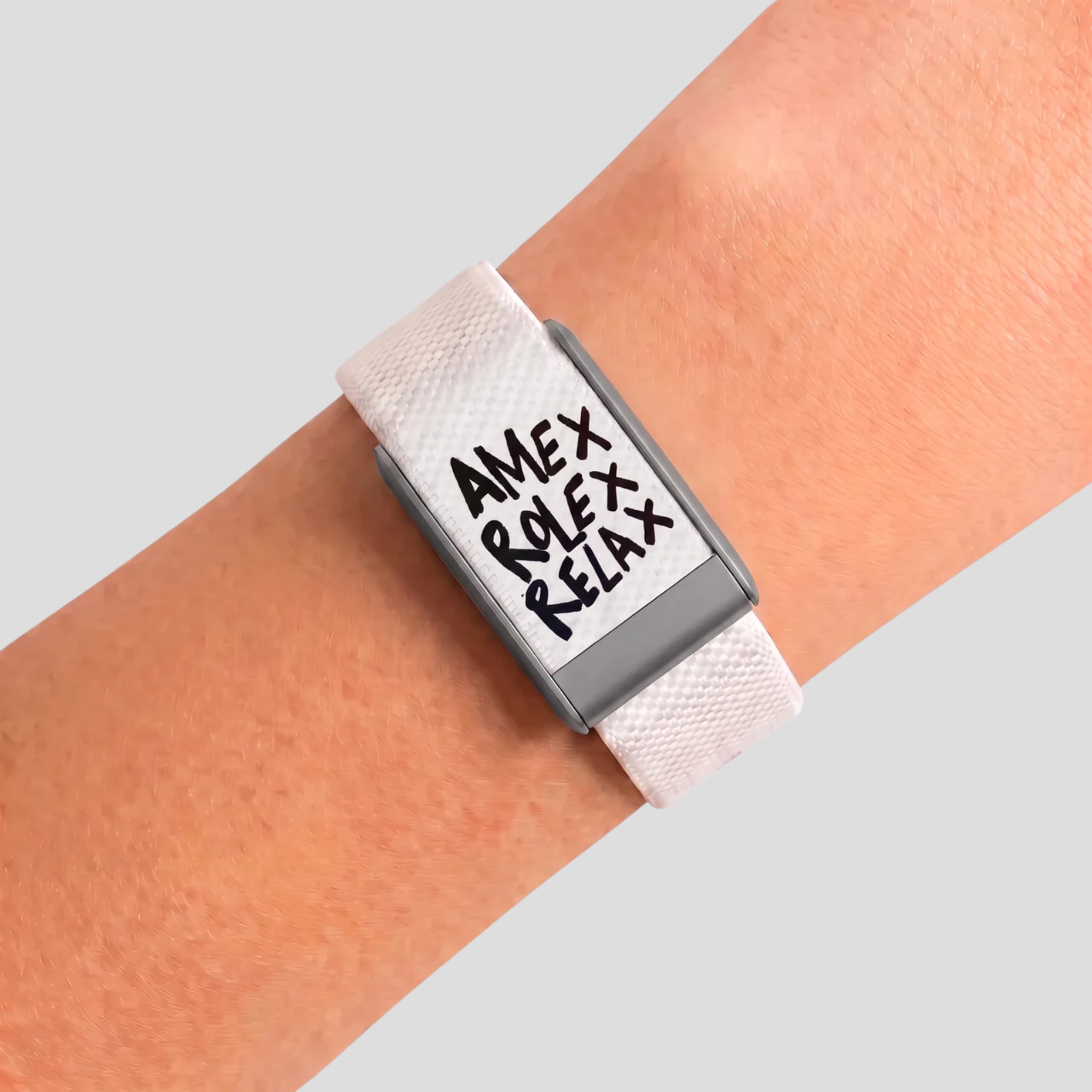 Relax White /39